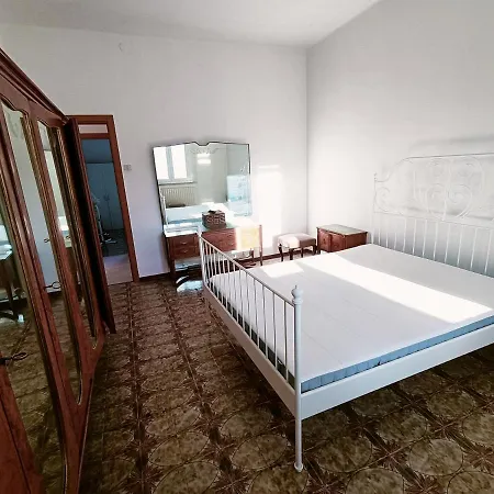 Apartament S295 - Sirolo, Trilocale Con Terrazzo E A/c *